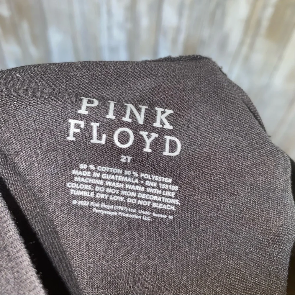 NWT Pink Floyd Kids Black T-Shirt - Picture 4 of 4